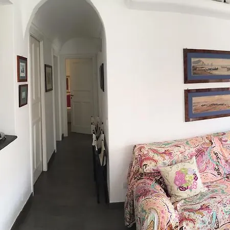 Maison Valentino Apartman *